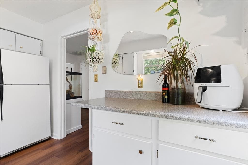 2 bedroom, 1 bathroom, 921 sq ft condominium for sale at 323 Cabaret Court, Marietta, GA 30064 — photo 10
