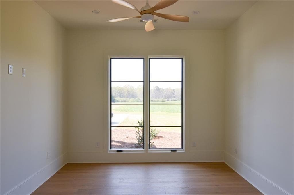 5 bedroom, 5 bathroom, 5,001 sq ft single family residence under contract at 1825 Andora Court, Bishop, GA 30621 — photo 9