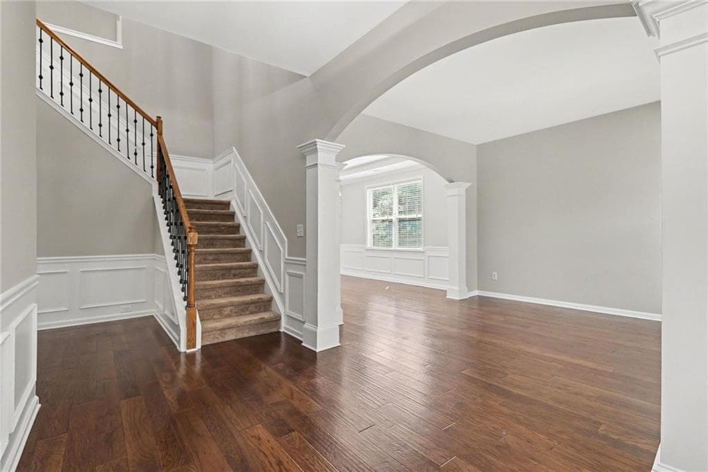 5 bedroom, 4 bathroom, 4,080 sq ft single family residence for sale at 4820 Fieldstone View Circle, Cumming, GA 30028 — photo 7