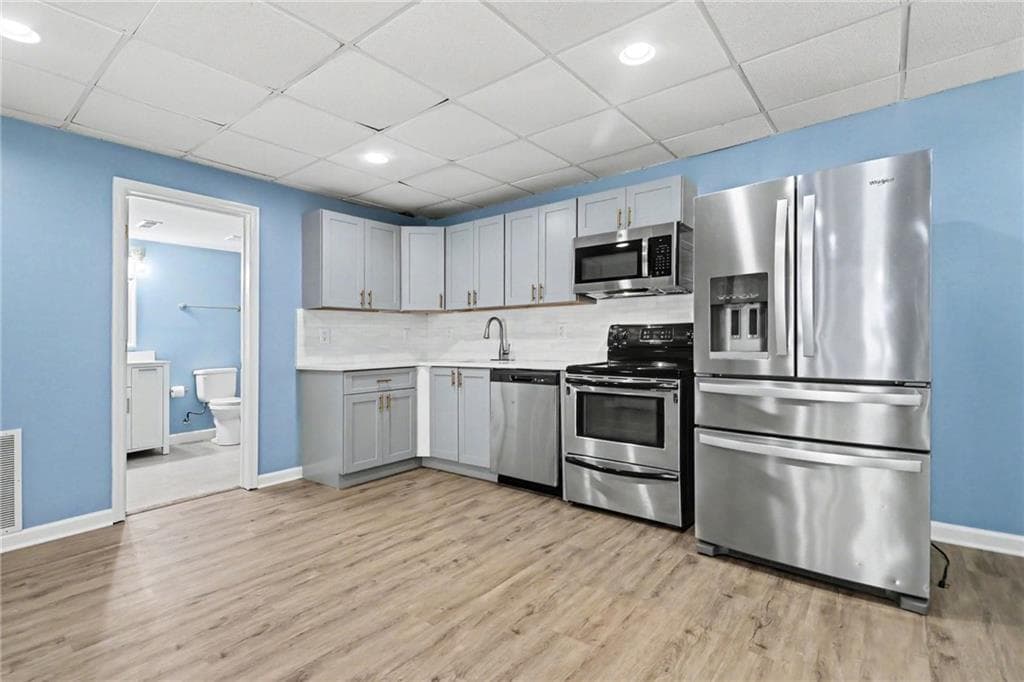 5 bedroom, 4 bathroom, 4,080 sq ft single family residence for sale at 4820 Fieldstone View Circle, Cumming, GA 30028 — photo 4