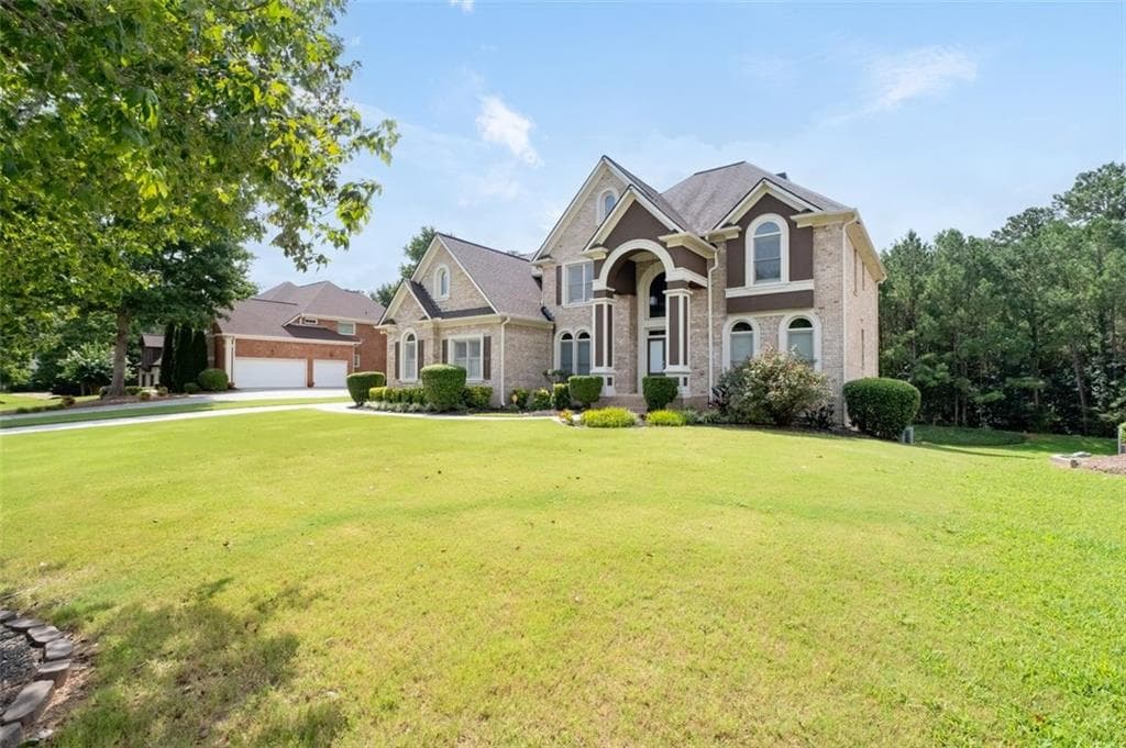 5 bedroom, 6 bathroom, 6,160 sq ft single family residence under contract at 430 Kendrick Terrace, Atlanta, GA 30331 — photo 4