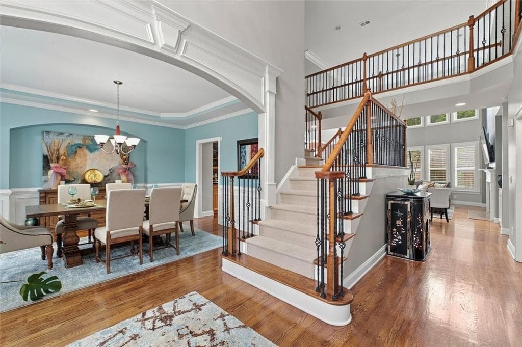 5 bedroom, 6 bathroom, 6,160 sq ft single family residence under contract at 430 Kendrick Terrace, Atlanta, GA 30331 — photo 6