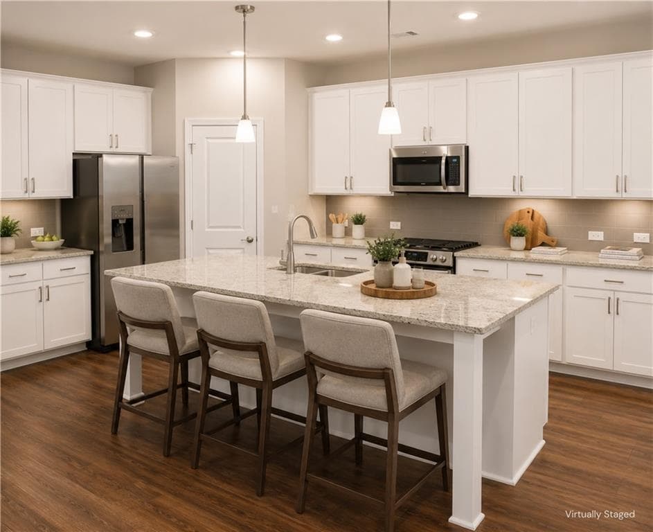 4 bedroom, 3 bathroom, 2,750 sq ft single family residence for rent at 4286 Waxwing Street, Hoschton, GA 30548 for $2,500 a month — photo 5