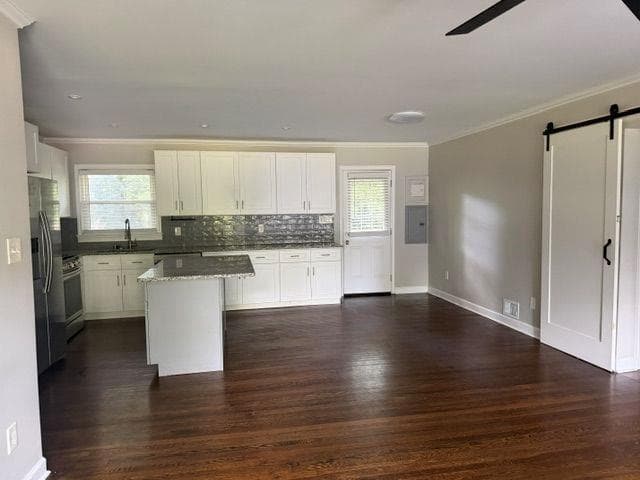 3 bedroom, 3 bathroom, 1,256 sq ft single family residence for rent at 3155 Beech Drive, Decatur, GA 30032 for $2,000 a month — photo 3