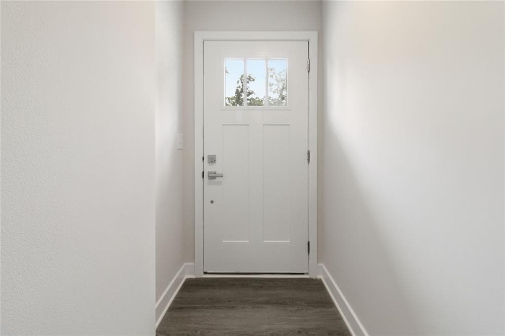 4 bedroom, 4 bathroom, 2,374 sq ft townhouse for rent at 856 Woods Chapel Road, Sugar Hill, GA 30518 for $2,900 a month — photo 6