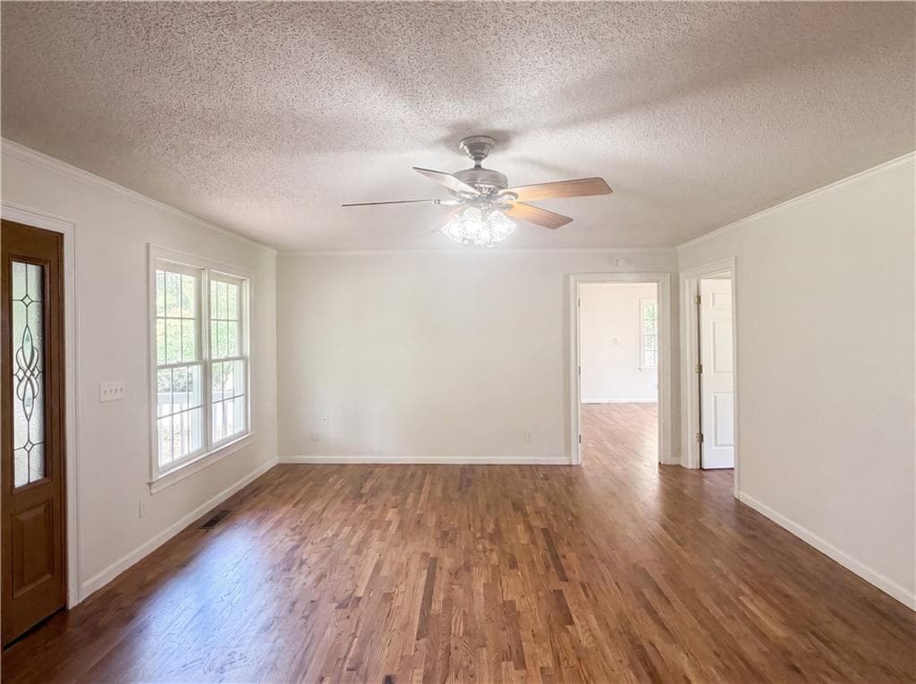 3 bedroom, 2 bathroom, 1,560 sq ft single family residence under contract at 38 Paradise Hogan Road, Lexington, GA 30648 — photo 8