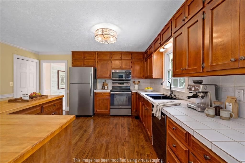 4 bedroom, 3 bathroom, 3,963 sq ft single family residence for sale at 4172 Kings Highway, Douglasville, GA 30135 — photo 4