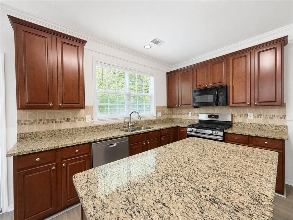 4 bedroom, 3 bathroom, 2,412 sq ft single family residence for rent at 740 Courageous Court, Lawrenceville, GA 30043 for $2,500 a month — photo 10