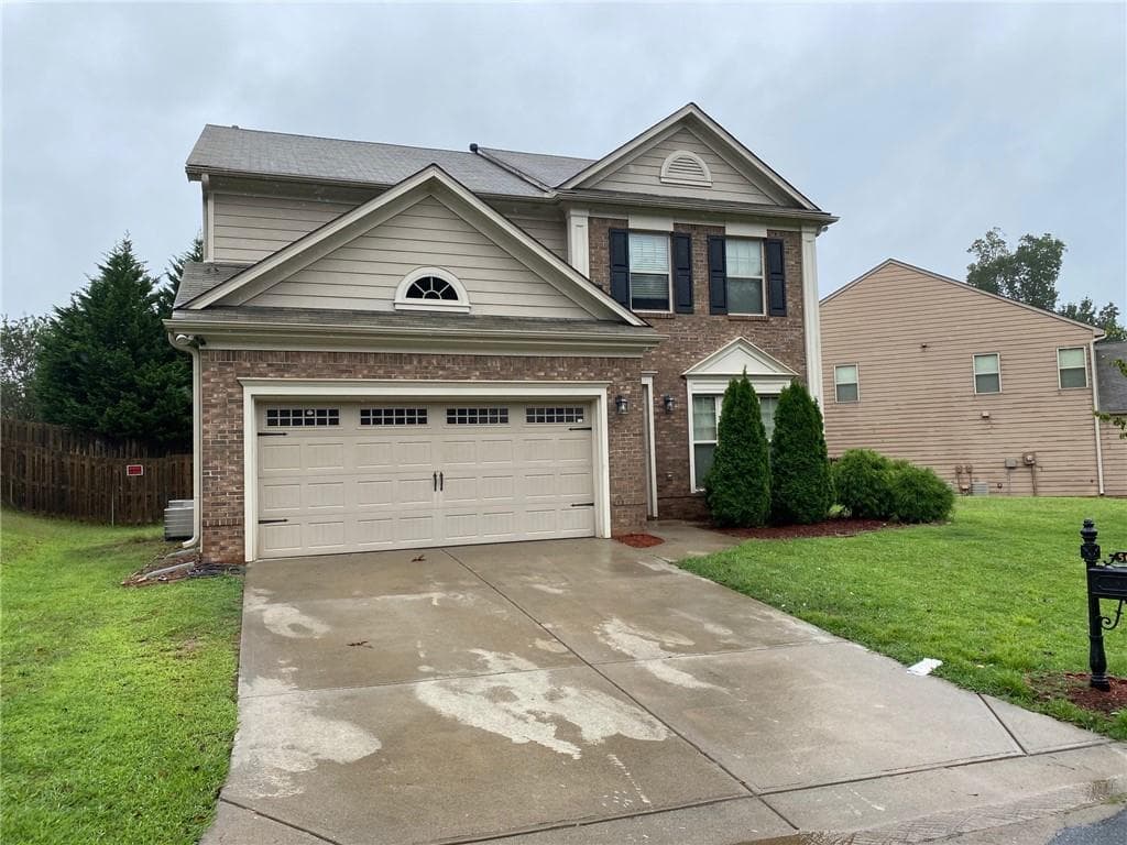 4 bedroom, 3 bathroom, 2,364 sq ft single family residence for rent at 5620 Beaver Ridge Drive, Cumming, GA 30040 for $2,600 a month — photo 1 of 24