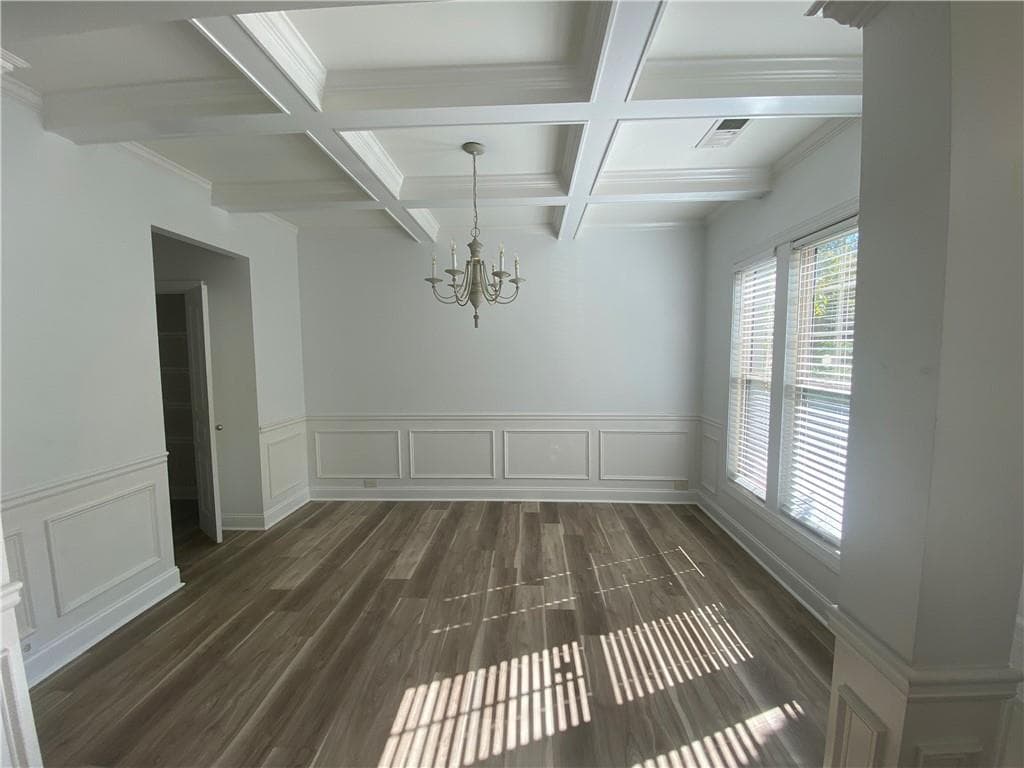 4 bedroom, 3 bathroom, 2,364 sq ft single family residence for rent at 5620 Beaver Ridge Drive, Cumming, GA 30040 for $2,600 a month — photo 4