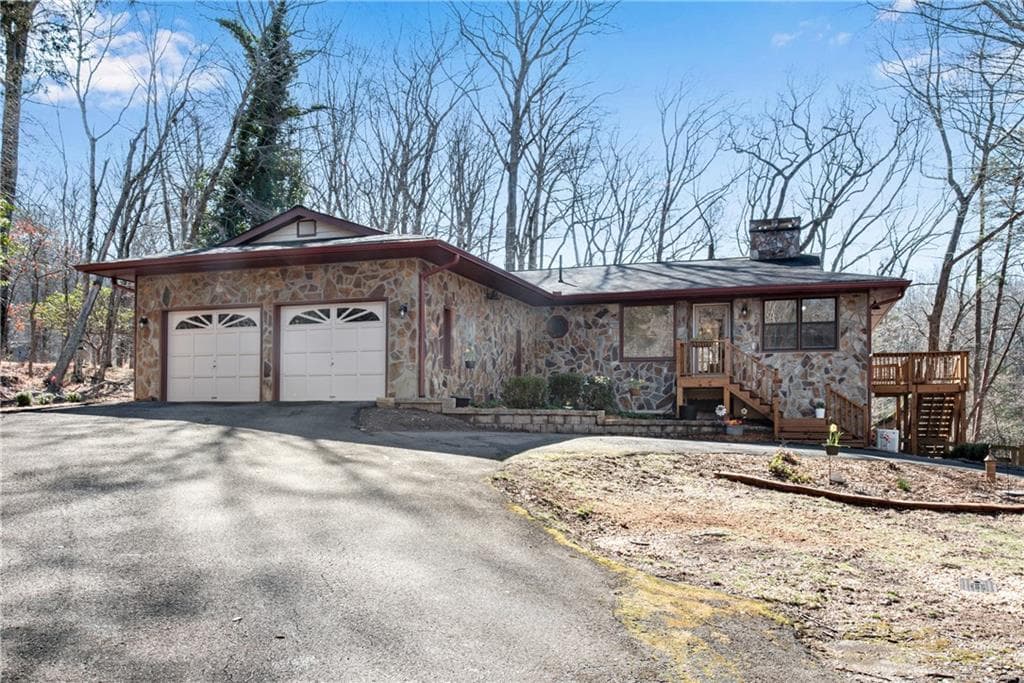 4 bedroom, 3 bathroom, 3,110 sq ft single family residence for sale at 248 Duffer Drive, Jasper, GA 30143 — photo 2