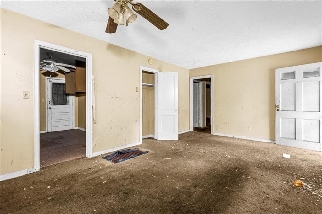 3 bedroom, 1 bathroom, 925 sq ft single family residence for sale at 449 Hamilton E Holmes Drive, Atlanta, GA 30318 — photo 4