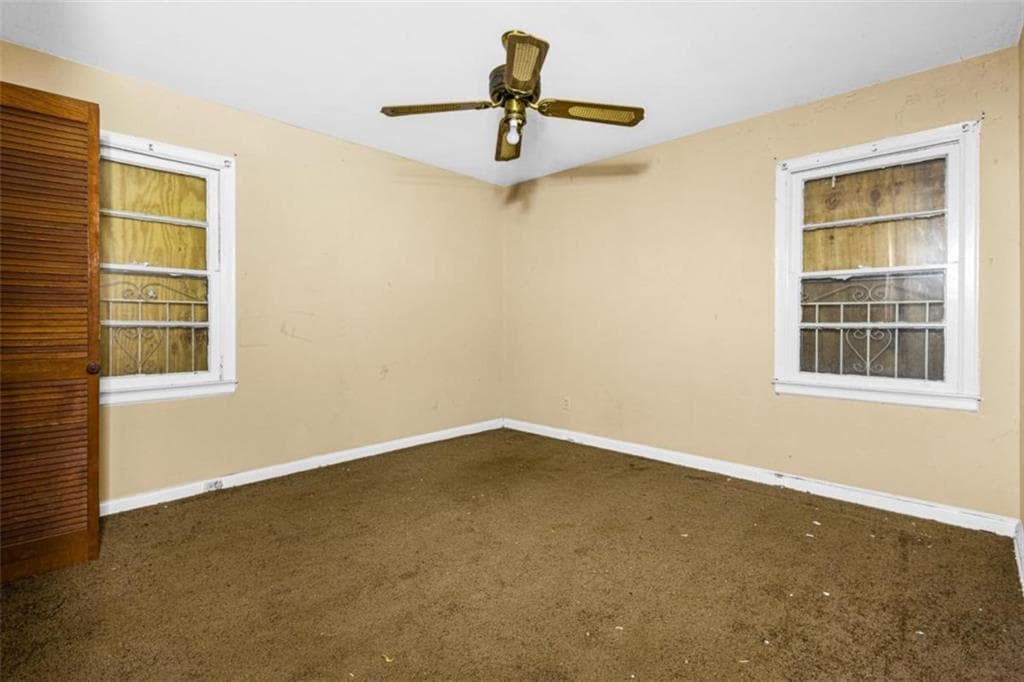 3 bedroom, 1 bathroom, 925 sq ft single family residence for sale at 449 Hamilton E Holmes Drive, Atlanta, GA 30318 — photo 6
