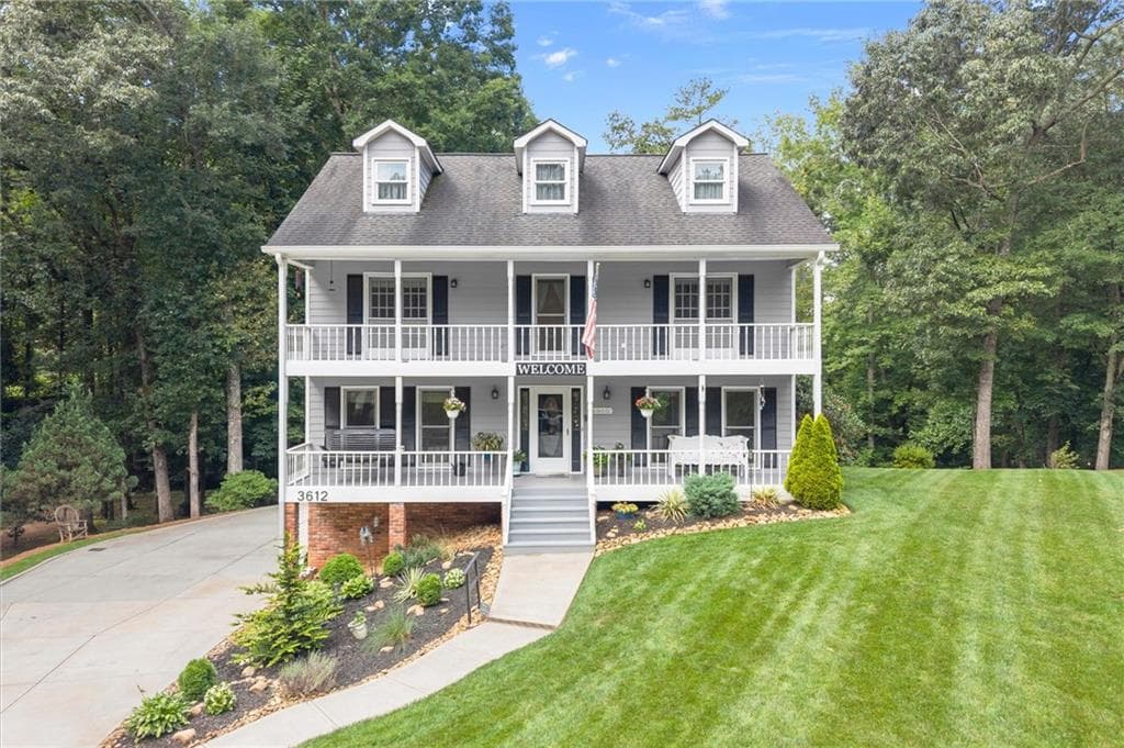 4 bedroom, 4 bathroom, 2,332 sq ft single family residence under contract at 3612 Candlewood Way, Marietta, GA 30066 — photo 10