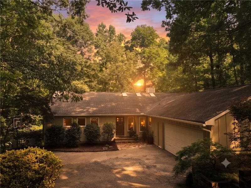 4 bedroom, 3 bathroom, 3,128 sq ft single family residence under contract at 100 Kings Mill Court, Roswell, GA 30075