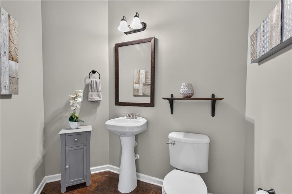 4 bedroom, 3 bathroom, 3,220 sq ft single family residence for sale at 8742 Hamil Court, Douglasville, GA 30135 — photo 5