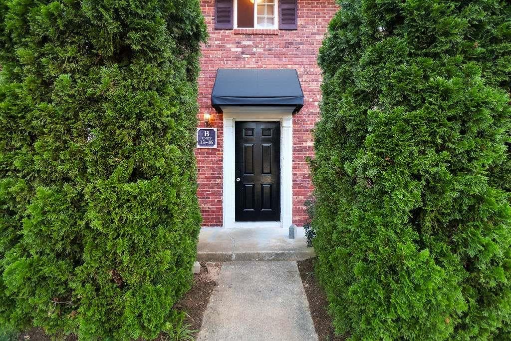 2 bedroom, 1 bathroom, 831 sq ft condominium for sale at 195 Sycamore Drive APT B14, Athens, GA 30606 — photo 2