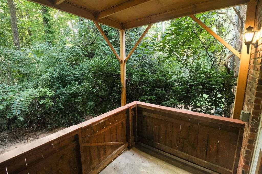 2 bedroom, 1 bathroom, 831 sq ft condominium for sale at 195 Sycamore Drive APT B14, Athens, GA 30606 — photo 9