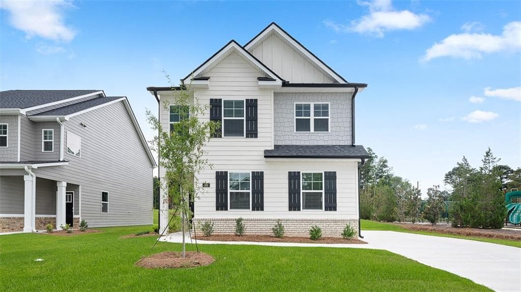 4 bedroom, 3 bathroom single family residence sold at 100 Oakchase Park Lane, Hampton, GA 30228
