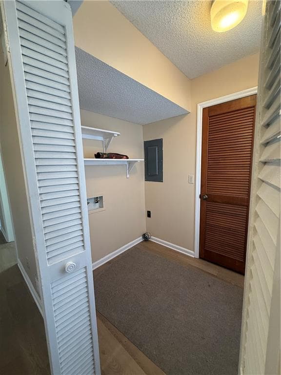2 bedroom, 2 bathroom, 1,024 sq ft condominium for rent at 3730 Old Flowery Branch Road J-1, Oakwood, GA 30566 for $1,350 a month — photo 2