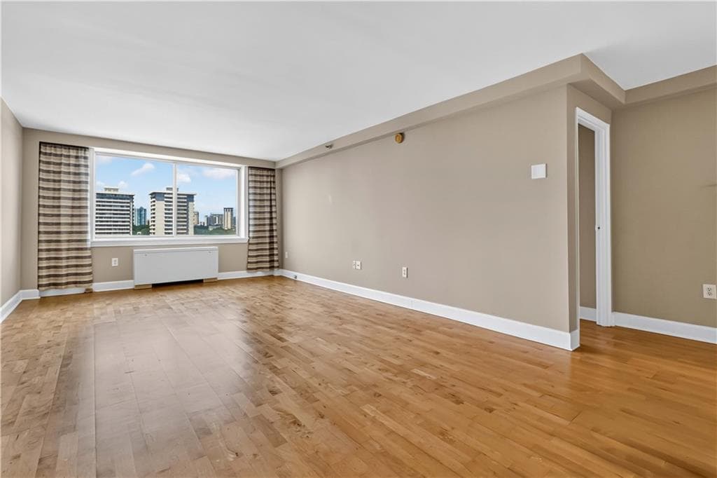 1 bedroom, 1 bathroom, 837 sq ft condominium for sale at 2479 Peachtree Road 1708, Atlanta, GA 30305 — photo 6
