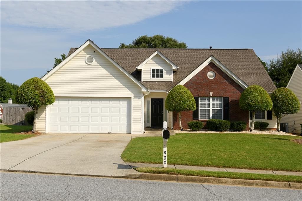 4 bedroom, 2 bathroom, 1,860 sq ft single family residence sold at 900 Grace Drive, Lawrenceville, GA 30043