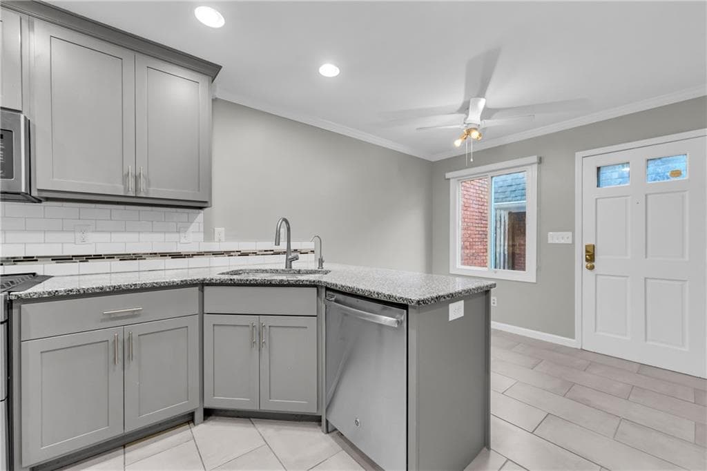3 bedroom, 4 bathroom, 2,744 sq ft condominium for sale at 1493 Ashford Place, Atlanta, GA 30319 — photo 7