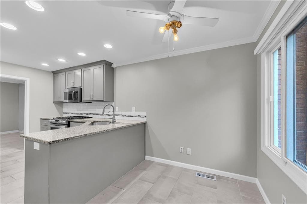 3 bedroom, 4 bathroom, 2,744 sq ft condominium for sale at 1493 Ashford Place, Atlanta, GA 30319 — photo 8