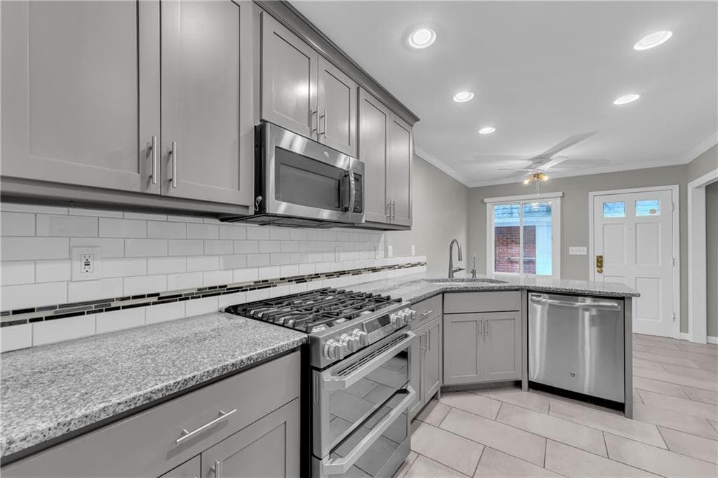 3 bedroom, 4 bathroom, 2,744 sq ft condominium for sale at 1493 Ashford Place, Atlanta, GA 30319 — photo 10
