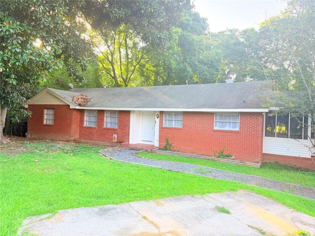 4 bedroom, 3 bathroom, 2,473 sq ft single family residence for sale at 661 Wimbish Road, Macon, GA 31210