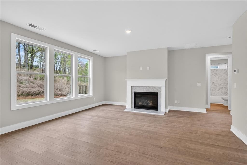 5 bedroom, 4 bathroom, 2,977 sq ft single family residence for sale at 2572 Parkside Way Homesite 14, Gainesville, GA 30507 — photo 6