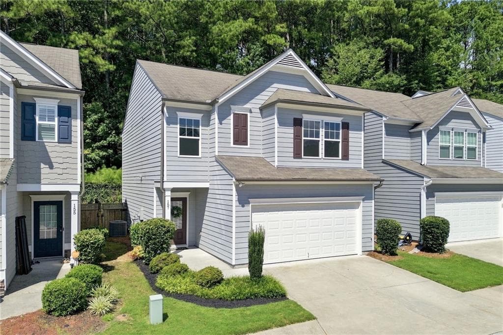 3 bedroom, 3 bathroom, 1,804 sq ft single family residence under contract at 157 Terrace Walk, Woodstock, GA 30189