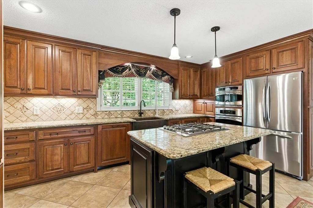 5 bedroom, 5 bathroom, 3,501 sq ft single family residence for sale at 8 Saddle Trail, Rome, GA 30161 — photo 7