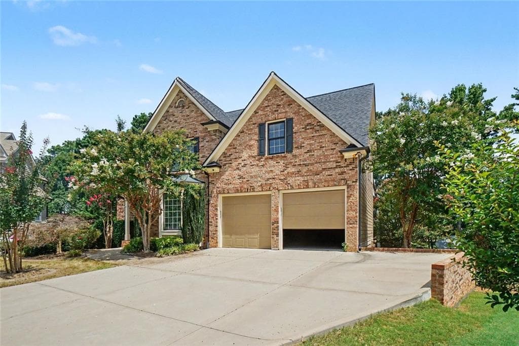 4 bedroom, 4 bathroom, 2,401 sq ft townhouse for sale at 107 Heatherwood Trace, Acworth, GA 30101 — photo 2