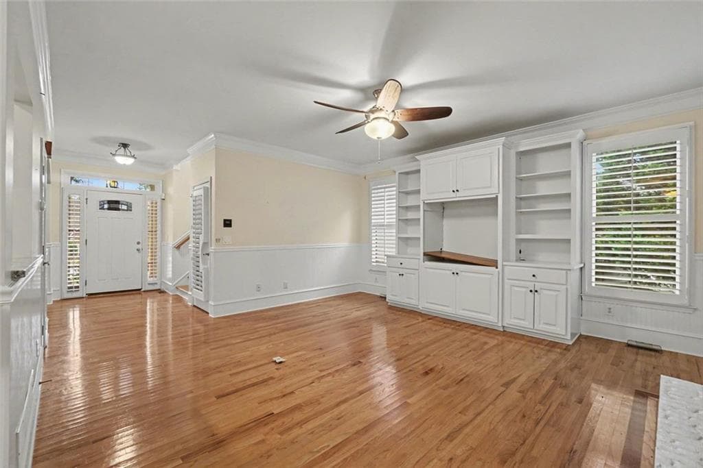 4 bedroom, 4 bathroom, 2,401 sq ft townhouse for sale at 107 Heatherwood Trace, Acworth, GA 30101 — photo 3