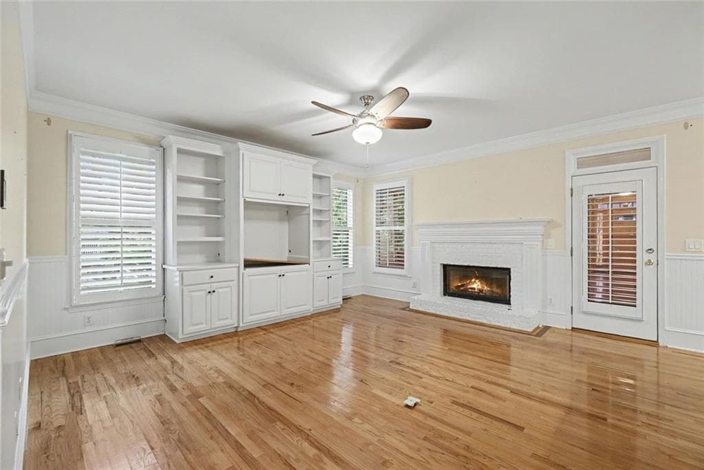 4 bedroom, 4 bathroom, 2,401 sq ft townhouse for sale at 107 Heatherwood Trace, Acworth, GA 30101 — photo 4