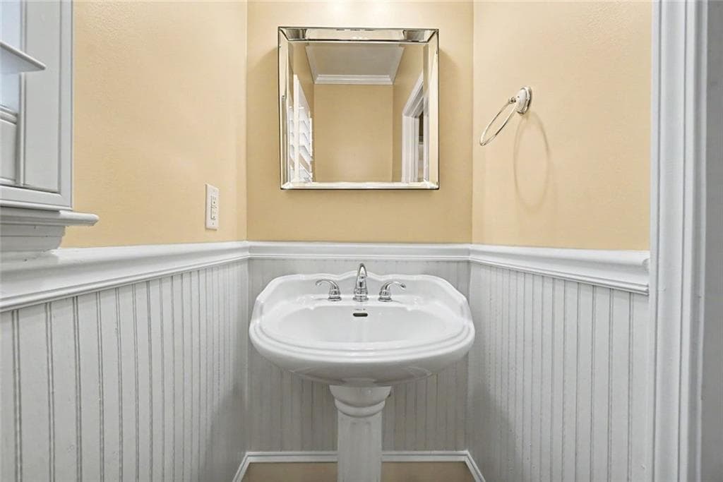 4 bedroom, 4 bathroom, 2,401 sq ft townhouse for sale at 107 Heatherwood Trace, Acworth, GA 30101 — photo 8