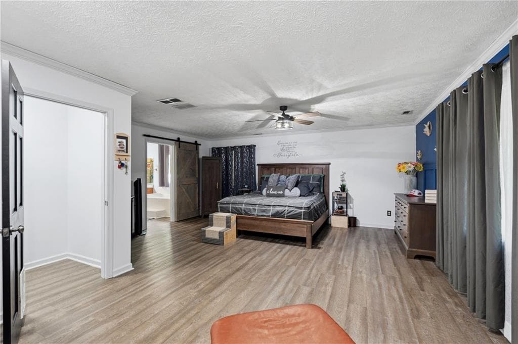 5 bedroom, 3 bathroom, 4,302 sq ft single family residence for sale at 205 High Point Forest Drive, Covington, GA 30016 — photo 5