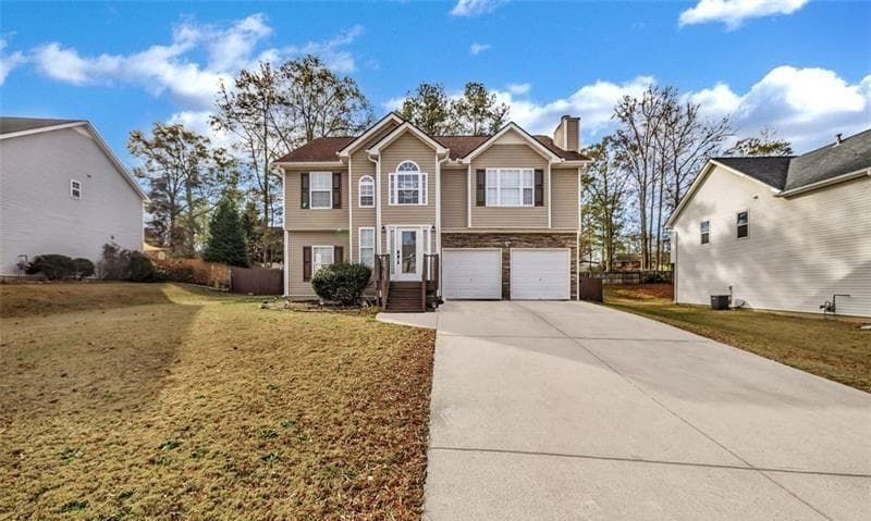 5 bedroom, 3 bathroom, 2,819 sq ft single family residence sold at 8448 Brook Lake Lane, Douglasville, GA 30134