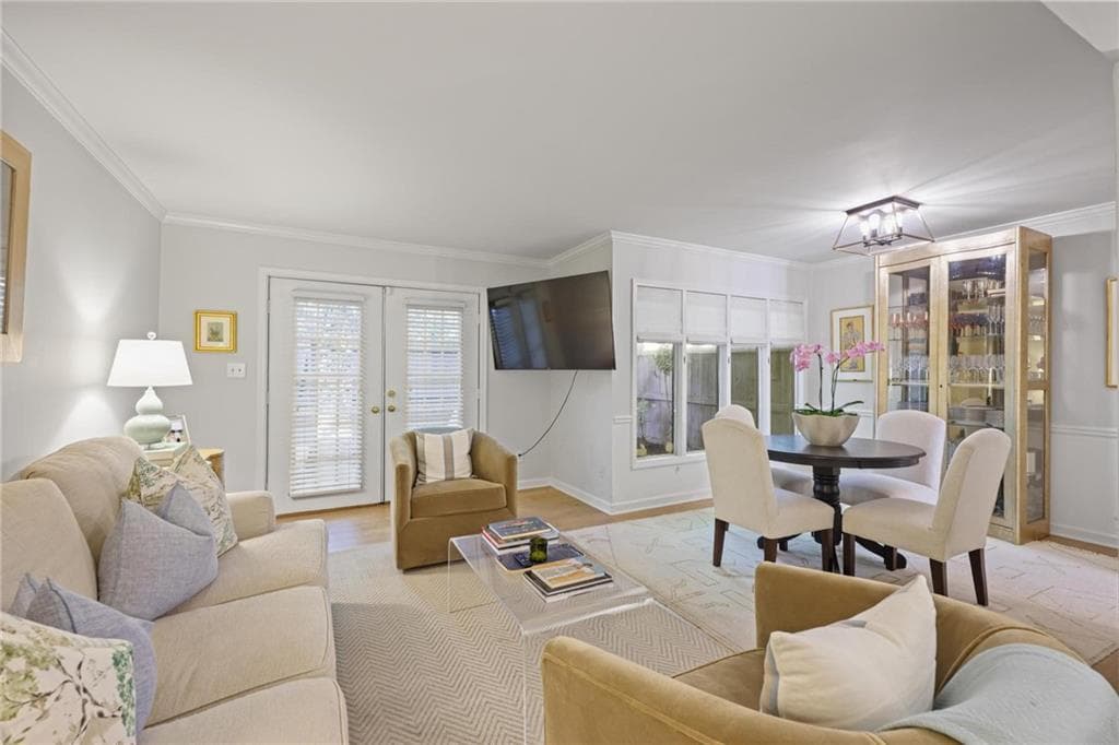 2 bedroom, 3 bathroom, 1,588 sq ft condominium for sale at 27 Ivy Ridge, Atlanta, GA 30342 — photo 8
