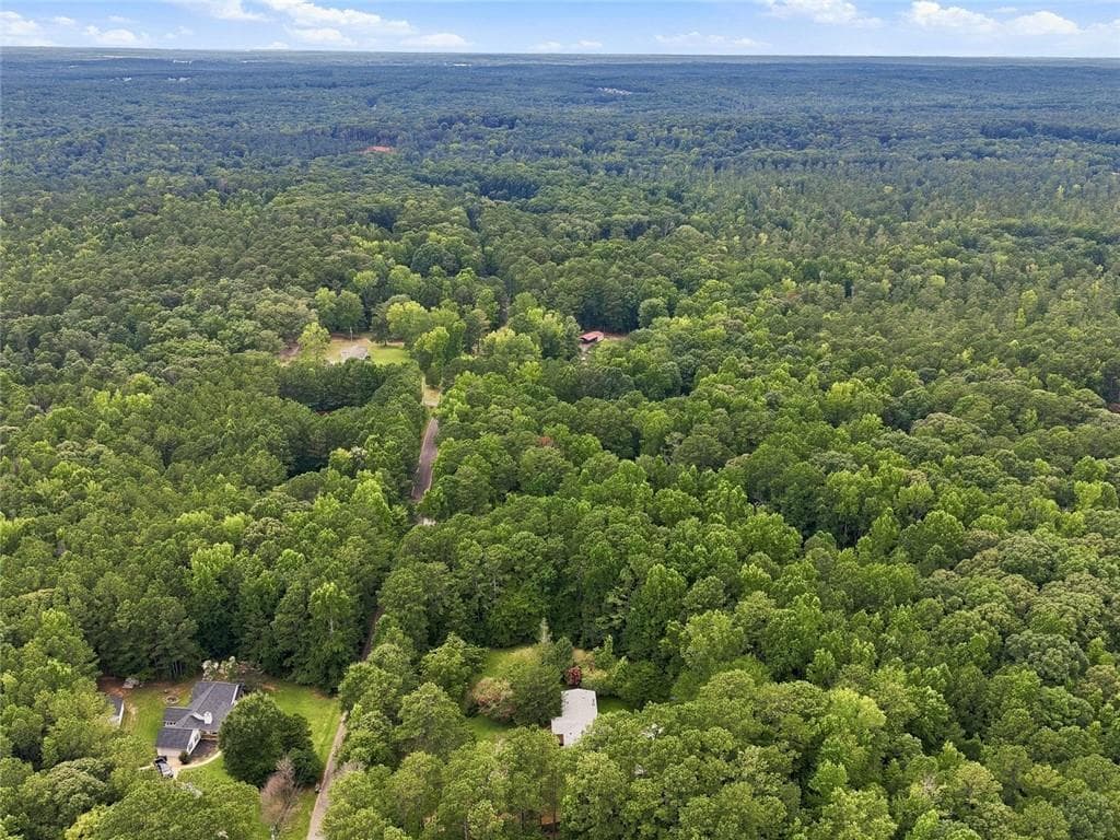 3 bedroom, 2 bathroom single family residence for sale at 155 Skyview Road, Senoia, GA 30276 — photo 2