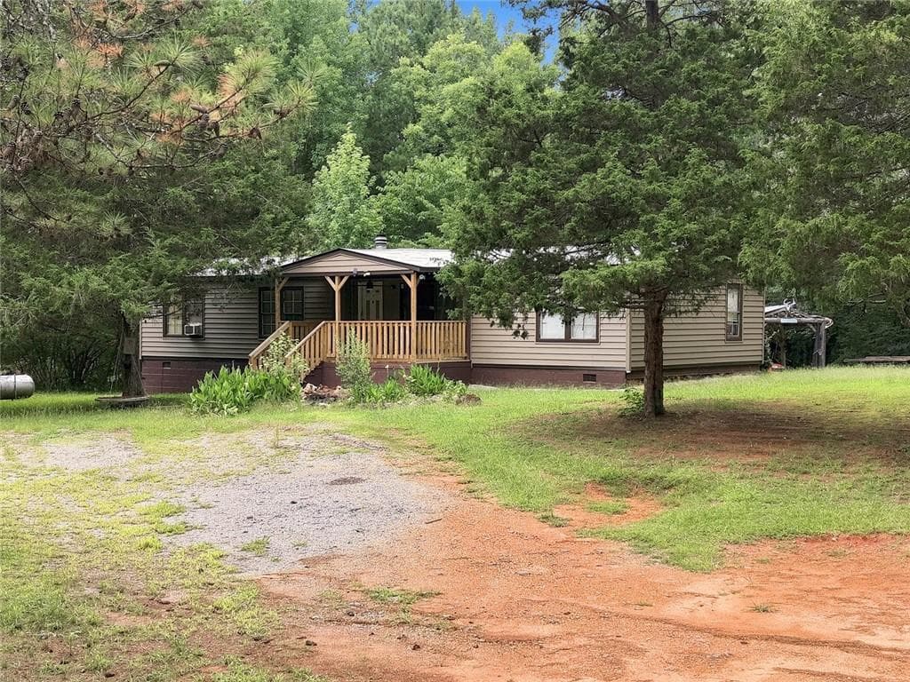 3 bedroom, 2 bathroom single family residence for sale at 155 Skyview Road, Senoia, GA 30276 — photo 10
