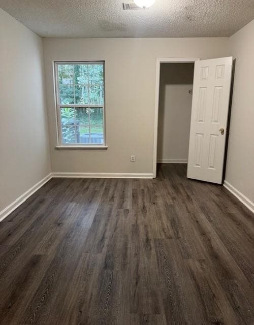 2 bedroom, 1 bathroom, 844 sq ft townhouse under contract at 9028 Stoneleigh Trace, Douglasville, GA 30134 — photo 3