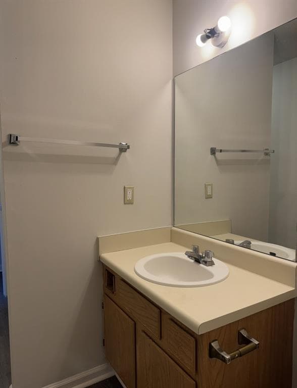 2 bedroom, 1 bathroom, 844 sq ft townhouse under contract at 9028 Stoneleigh Trace, Douglasville, GA 30134 — photo 4