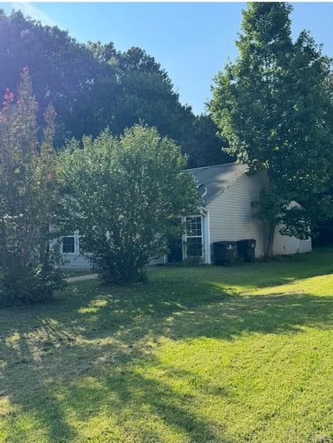2 bedroom, 1 bathroom, 844 sq ft townhouse under contract at 9028 Stoneleigh Trace, Douglasville, GA 30134 — photo 6