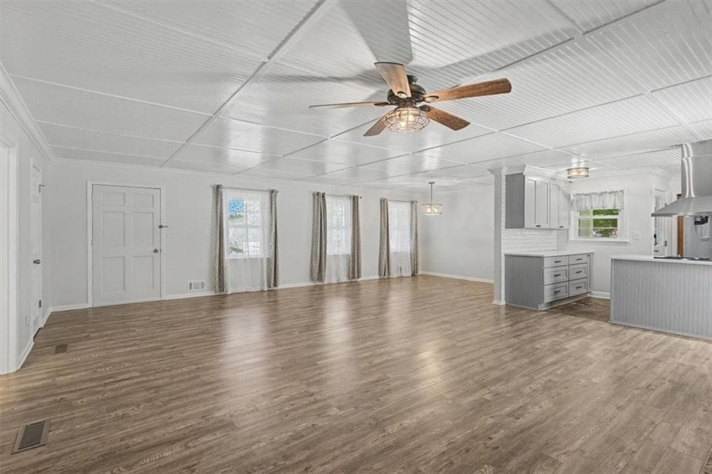 4 bedroom, 3 bathroom, 1,810 sq ft single family residence under contract at 6501 Short Drive, Winston, GA 30187 — photo 9