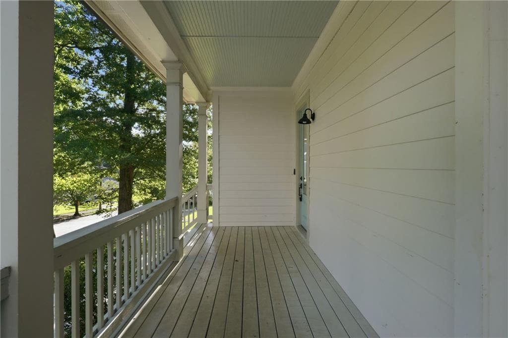 3 bedroom, 3 bathroom, 1,723 sq ft single family residence for sale at 330 Nolan Street, Atlanta, GA 30315 — photo 3