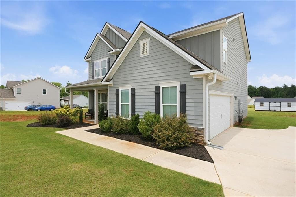 4 bedroom, 3 bathroom, 2,544 sq ft single family residence for sale at 173 Sanders Rd, Macon, GA 31210 — photo 2