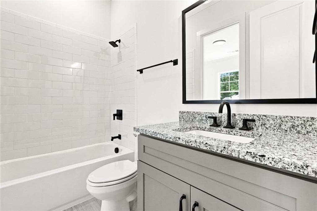 5 bedroom, 5 bathroom, 3,023 sq ft single family residence for sale at 3901 Bellair Drive, Marietta, GA 30066 — photo 9