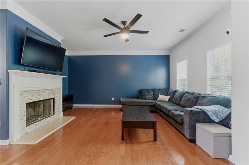 3 bedroom, 4 bathroom, 1,822 sq ft townhouse for sale at 4247 Chatham Ridge Drive, Buford, GA 30518 — photo 3